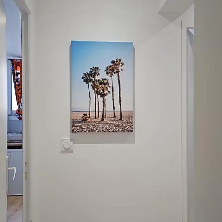Miracle Apartment *